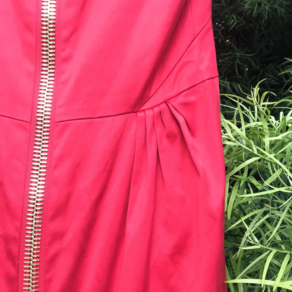 Sexy lipstick red Moschino dress with back zipper - Picture 4 of 12